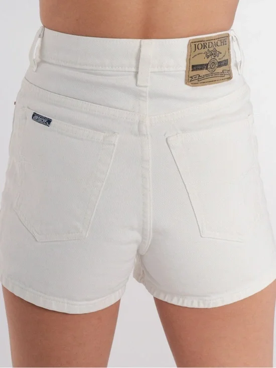 Vintage 90’s Jordache Cream High-Waist Denim Shorts - Picture 12 of 12